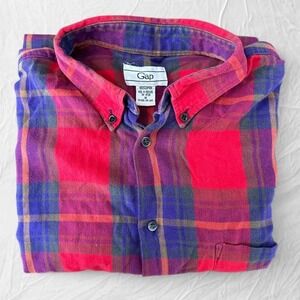 Vintage Gap red & blue plaid button up shirt